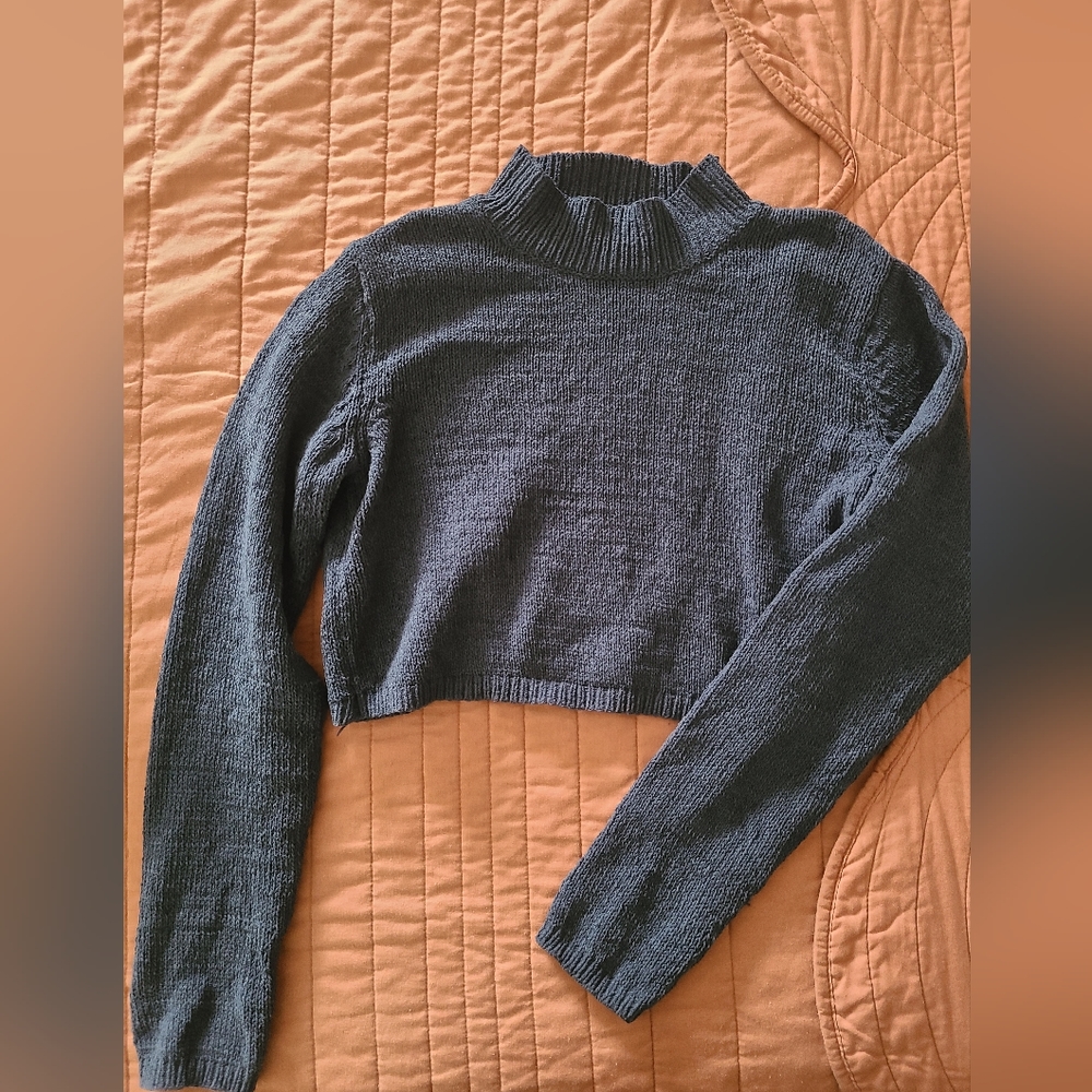 Dark Navy Crop-top Sweater